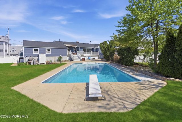 3315 Windsor Avenue, Toms River, NJ 08753
