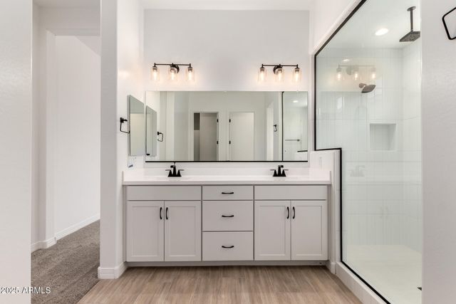 16550 W CREEDANCE Boulevard, Surprise, AZ 85387