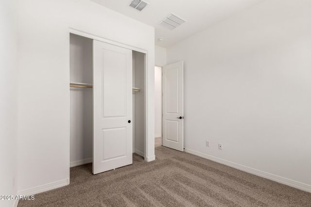 16550 W CREEDANCE Boulevard, Surprise, AZ 85387