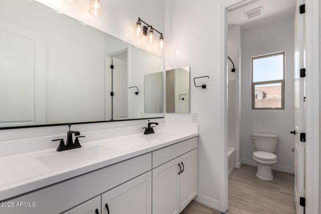 16550 W CREEDANCE Boulevard, Surprise, AZ 85387