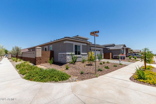 16550 W CREEDANCE Boulevard, Surprise, AZ 85387