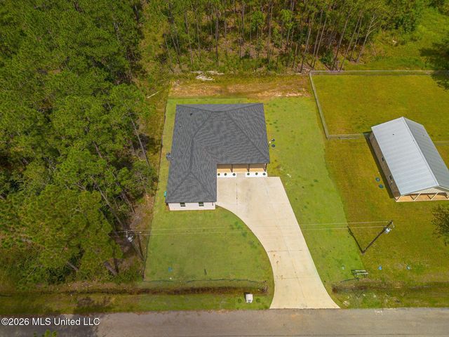 5528 Richmond Street, Ocean Springs, MS 39564