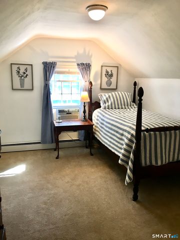 10 Woods Lane, Simsbury, CT 06070