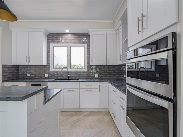 8405 Red Bay Court 8405, Vero Beach, FL 32963