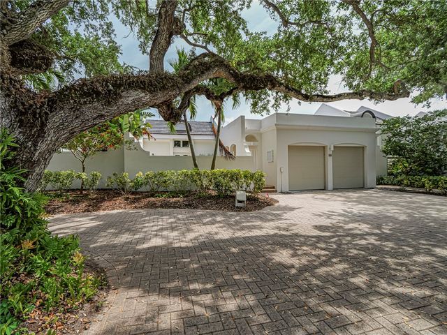8405 Red Bay Court 8405, Vero Beach, FL 32963