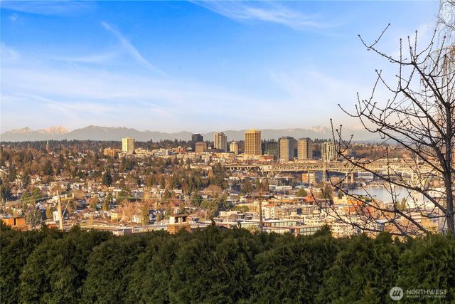 426 Smith Street, Seattle, WA 98109