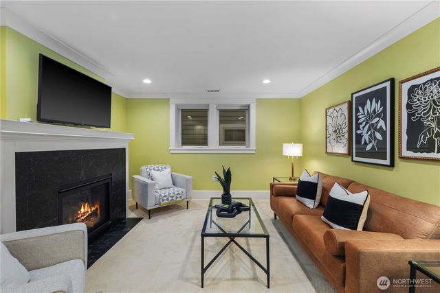 426 Smith Street, Seattle, WA 98109