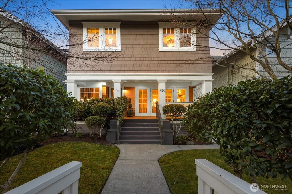 426 Smith Street, Seattle, WA 98109