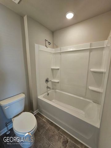 6 Iron Drive 91, Newnan, GA 30265