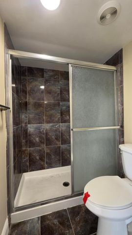 2425 Presidential Way 203, West Palm Beach, FL 33401