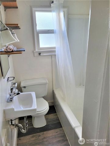 2507 Erlands Point Road NW, Bremerton, WA 98312