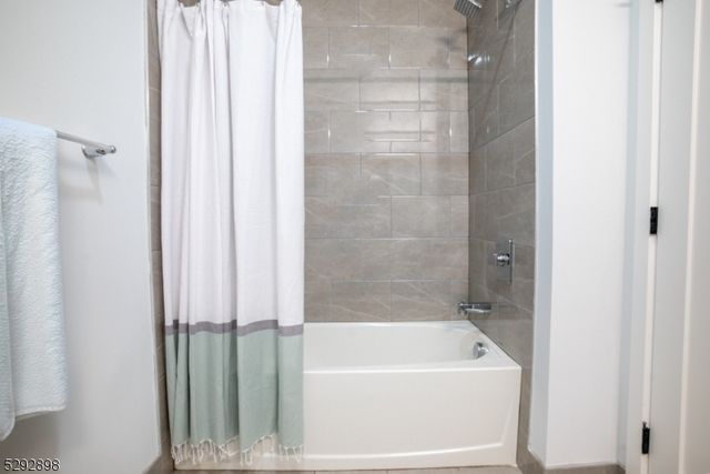 660 Bloomfield Ave 403, Bloomfield Twp., NJ 07003