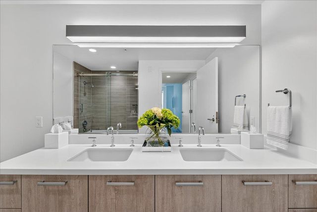 188 W Saint James Street 11101, San Jose, CA 95110