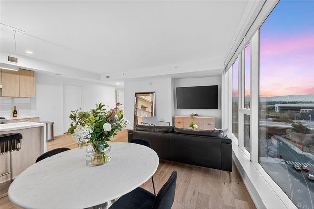 188 W Saint James Street 11101, San Jose, CA 95110