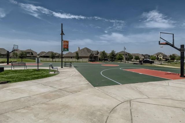 313 Rock Knoll ST, Liberty Hill, TX 78642