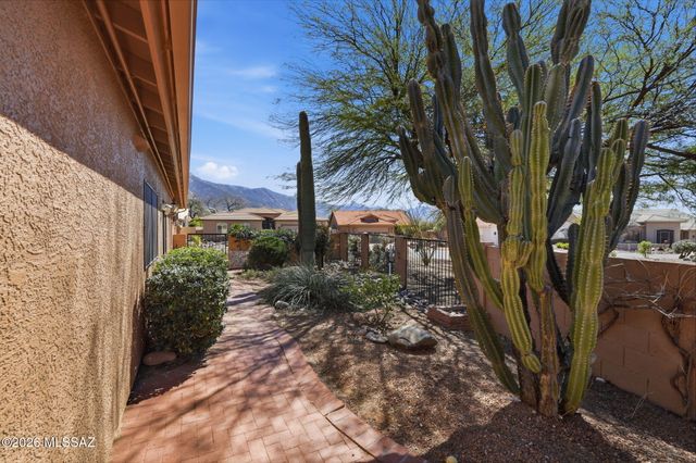 38280 S Mountain Site Drive, Saddlebrooke, AZ 85739