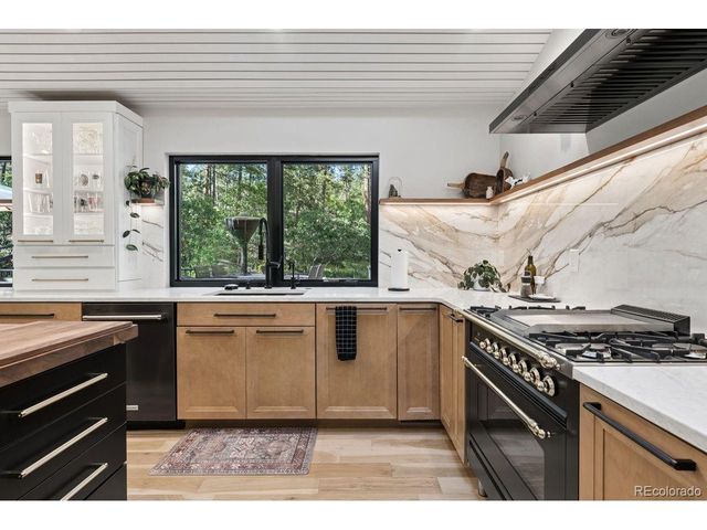 2110 Craig Dr, Colorado Springs, CO 80921