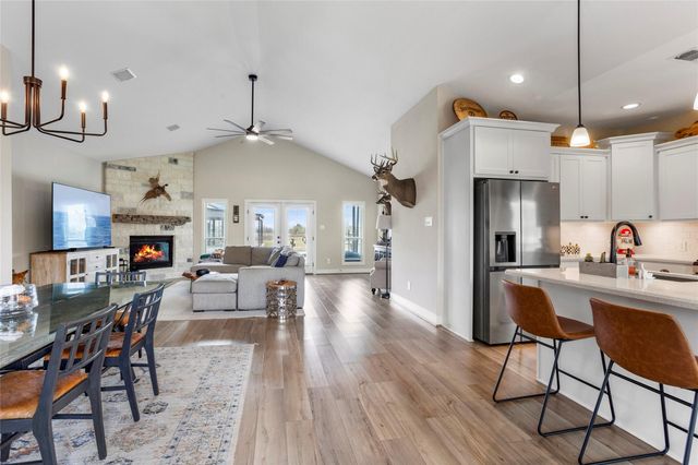 7634 Highland Road, Santa Fe, TX 77517