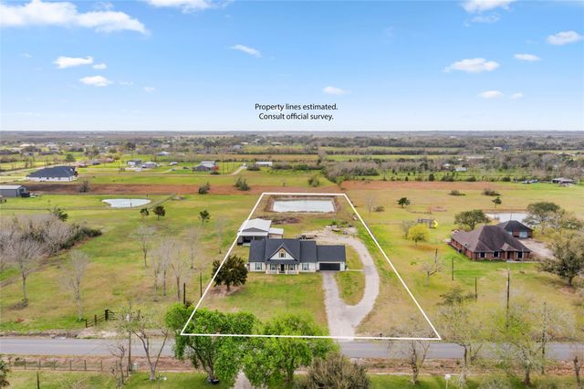 7634 Highland Road, Santa Fe, TX 77517