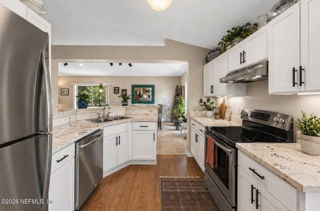 2274 PEERLESS Lane W, Jacksonville, FL 32246