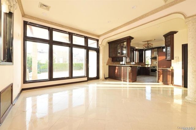 10835 66th Road, Forest Hills, NY 11375