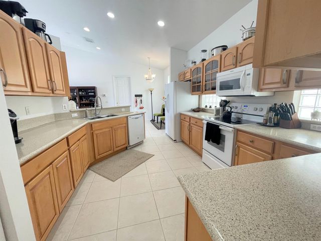 7060 NW Turtle Walk, Boca Raton, FL 33487