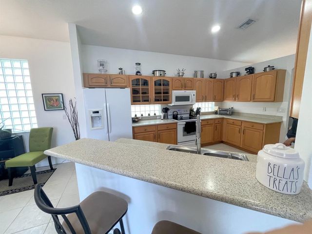 7060 NW Turtle Walk, Boca Raton, FL 33487