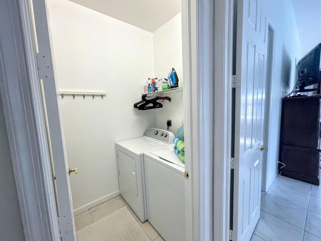 7060 NW Turtle Walk, Boca Raton, FL 33487