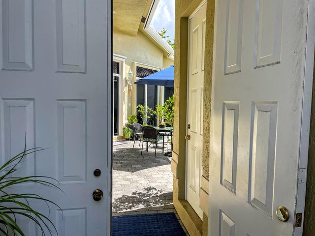 7060 NW Turtle Walk, Boca Raton, FL 33487
