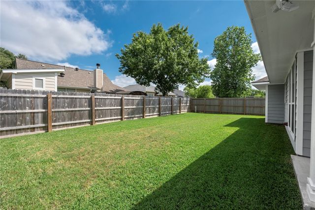 2705 Lynnwood, Bryan, TX 77807