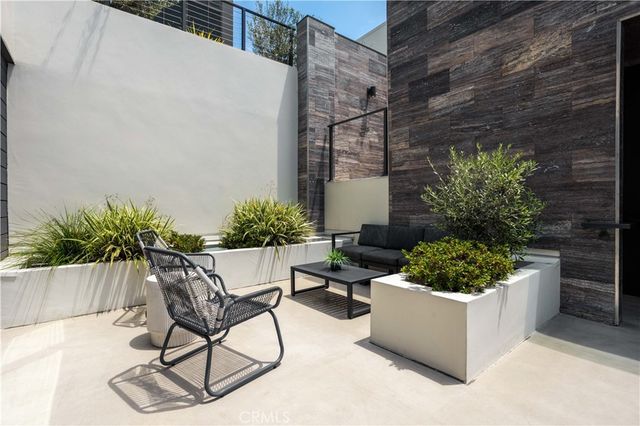 380 Cordova Street 402, Pasadena, CA 91101