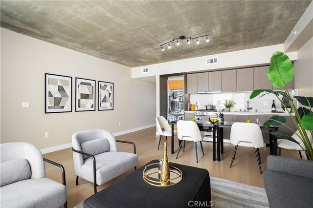 380 Cordova Street 402, Pasadena, CA 91101