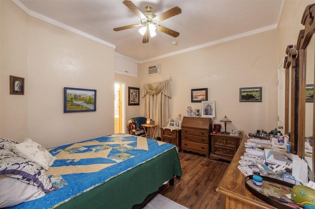 9953 Greentree Lane, Wills Point, TX 75169