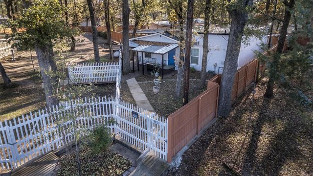 9953 Greentree Lane, Wills Point, TX 75169