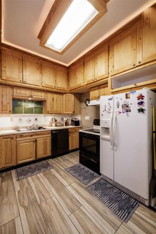 9953 Greentree Lane, Wills Point, TX 75169