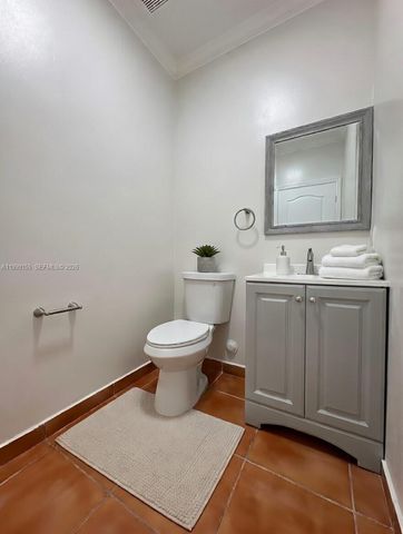 15816 SW 103rd Ln 0, Miami, FL 33196