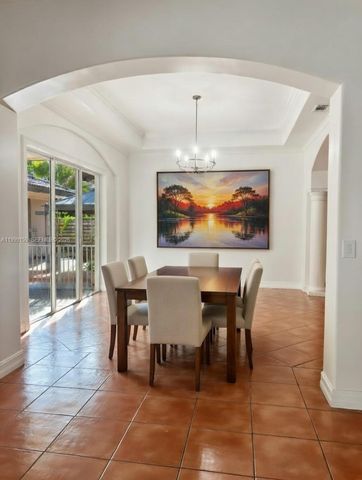 15816 SW 103rd Ln 0, Miami, FL 33196