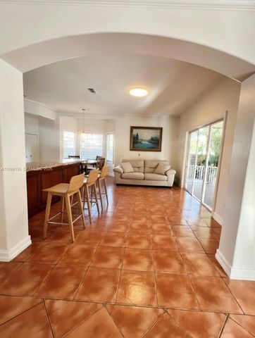 15816 SW 103rd Ln 0, Miami, FL 33196