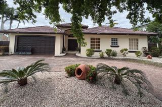 15816 SW 103rd Ln 0, Miami, FL 33196