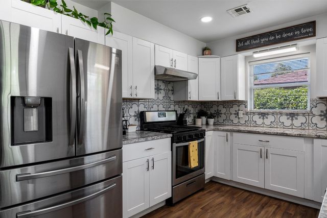 3020 N Tropicana Avenue, Bethany, OK 73008
