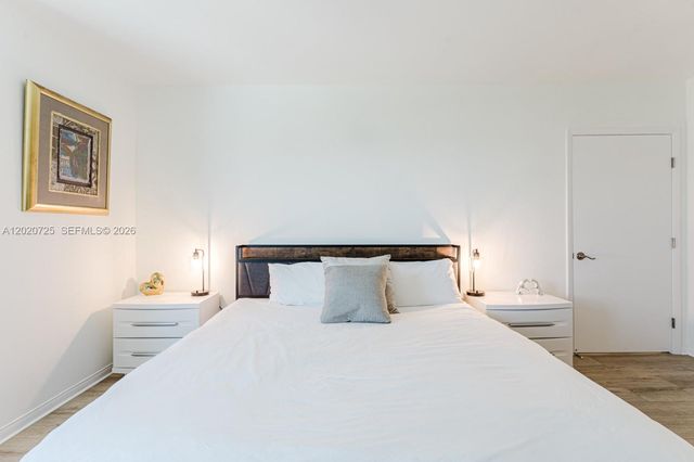 2301 Collins Avenue 804, Miami Beach, FL 33139