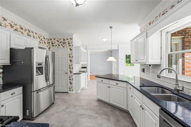 4305 Shaw Farm Circle, Greensboro, NC 27406