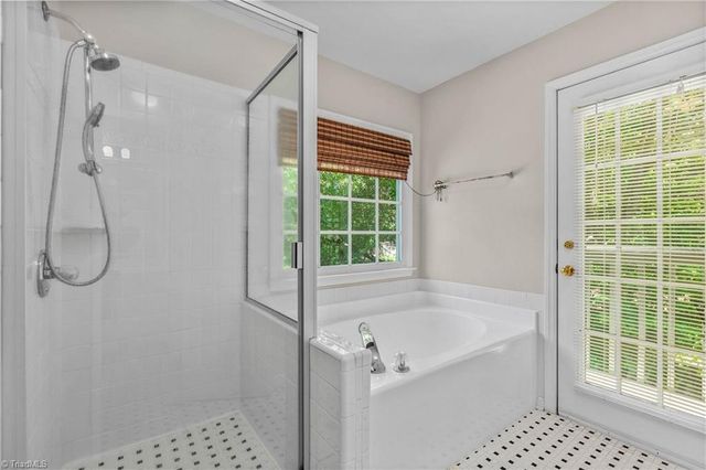 4305 Shaw Farm Circle, Greensboro, NC 27406