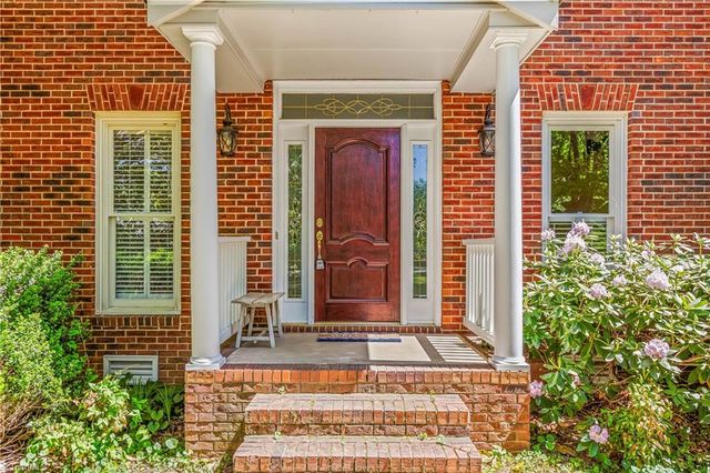 4305 Shaw Farm Circle, Greensboro, NC 27406