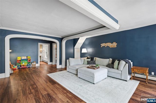 47 Main Street, Califon, NJ 07830