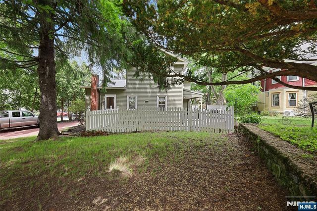47 Main Street, Califon, NJ 07830