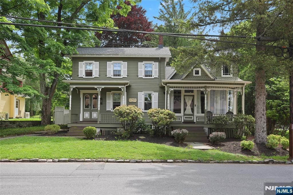 47 Main Street, Califon, NJ 07830