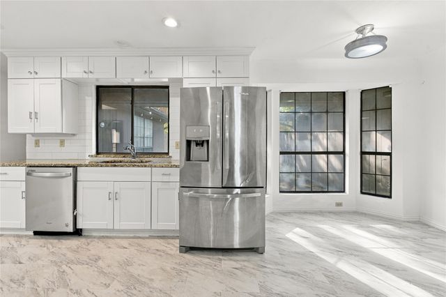 702 Mount Vernon Drive, Richardson, TX 75081