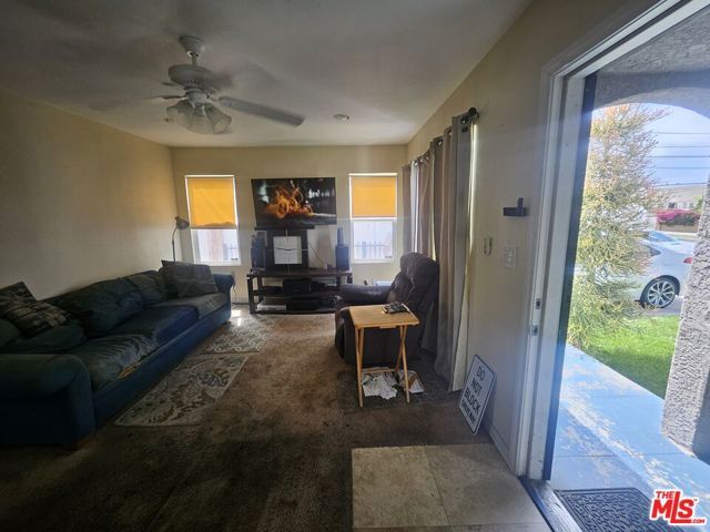 1738 W 66th Street, Los Angeles, CA 90047