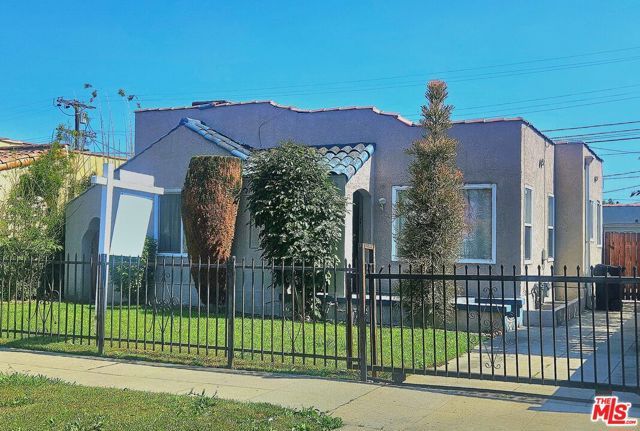 1738 W 66th Street, Los Angeles, CA 90047